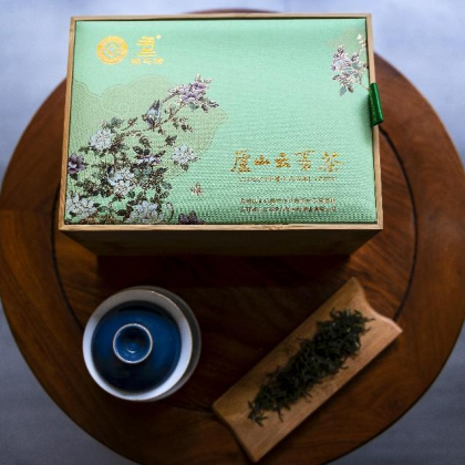 捉马岭牌庐山云雾茶